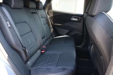 Nissan Qashqai III Crossover Facelifting 1.3 DIG-T MHEV 158KM 2025 Nissan Qashqai Polski Salon BOSE Pakiet Komfort Alcantara 1.3 Hybryda, zdjęcie 17