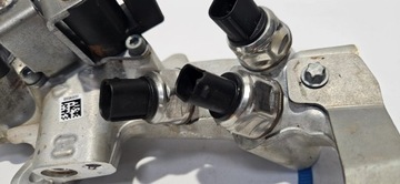 ZESPÓŁ ZAWIESZENIA ZAWORÓW MERCEDES AMG R232