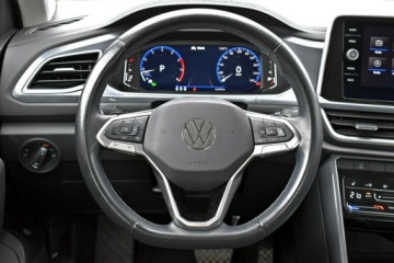 Volkswagen T-Roc I SUV Facelifting 1.5 TSI ACT 150KM 2023 Volkswagen T-Roc Bezwypadkowy / Salon Polska /, zdjęcie 14