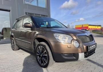 Skoda Yeti 2014 Skoda Yeti auto jak nowebogata wersjanaviklimatronikalu17 1.2 Benzyna, zdjęcie 4