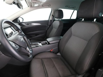 Opel Insignia II Sports Tourer 1.6 CDTI 136KM 2019 Opel Insignia GRATIS! Pakiet Serwisowy o wartości, zdjęcie 12