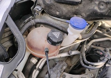 Citroen C3 II 2014 Citroen C3 2014r, 1.2 Benzyna. Lekko uszkodzony tyl. Jezdzi. 1.2 Benzyna, zdjęcie 21