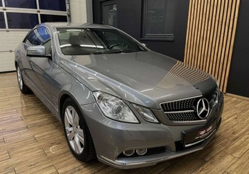 Mercedes Klasa E W212 Coupe 250 CGI BlueEFFICIENCY 204KM 2010 Mercedes-Benz Klasa E E250 NAVI AUTOMAT 204KM zarejestrowany 1.8, zdjęcie 3