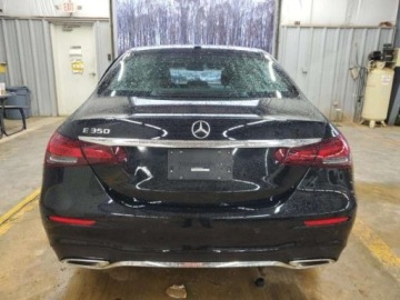 Mercedes Klasa E W213 2022 Mercedes-Benz Klasa E E 350 2.0 Benzyna 255KM, zdjęcie 3