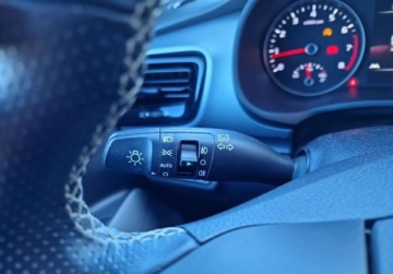 Kia Stonic I Crossover Facelifting 1.2 DPI 84KM 2022 Kia Stonic FVAT Salon PL Climatronic, Alu, AndroidCarplay Dealer Kia Gwara, zdjęcie 22