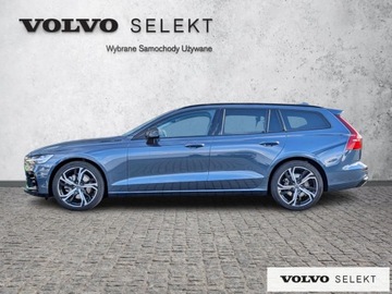 Volvo V60 II  Kombi Facelifting 2.0 B4 B 197KM 2025 Volvo V60 V60 B4B Ultra Dark 197KM, BLIS, ACC, Pan, zdjęcie 5