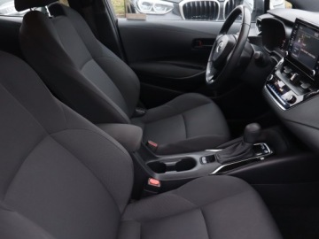 Toyota Corolla XII Hatchback 1.8 Hybrid 122KM 2020 Toyota Corolla 1.8 Hybrid, Salon Polska, zdjęcie 8