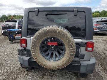 Jeep Wrangler III Unlimited Facelifting 3.6 V6 286KM 2018 Jeep Wrangler Unlimited Sport 2018 3.6 Benzyna 285KM, zdjęcie 2