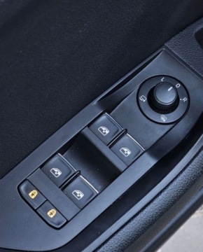 Skoda Superb III Kombi Facelifting 2.0 TDI 190KM 2019 Skoda Superb Virtual Cockpit- Czujniki i Kamera - Podg. szyba - el.Fotele, zdjęcie 17