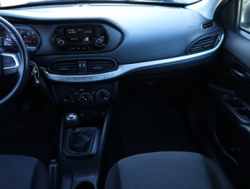 Fiat Tipo II Sedan 1.4 95KM 2019 Fiat Tipo 1.4 16V, Salon Polska, Serwis ASO, GAZ, zdjęcie 7