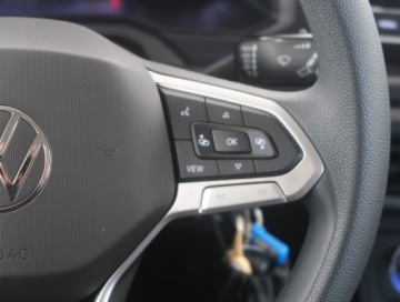 Volkswagen Polo VI Hatchback 5d Facelifting 1.0 TSI 95KM 2022 VW Polo 1.0 TSI, Salon Polska, 1. Właściciel, zdjęcie 16