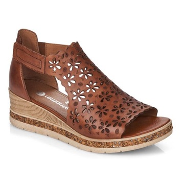 Ажурные босоножки на танкетке Rieker Remonte D3056-24