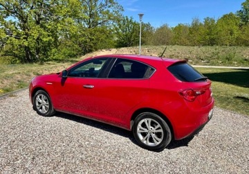 Alfa Romeo Giulietta Nuova II Hatchback 5d 2.0 JTD 16v 140KM 2012 Alfa Romeo Giulietta 2012 rok BEZWYPADKOWY Piekny Stan Klimatyzacja ZAD, zdjęcie 3