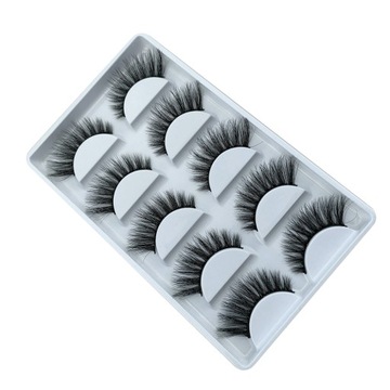 FAKE RZĘSY FAKE LASHES DZIEWCZYNA KOSMETYKI DO RZĘS