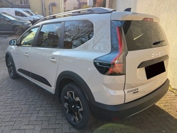 Dacia Jogger 2025 Od ręki - Journey 5-miejsc 1.8 Full Hybrid 155KM, zdjęcie 2