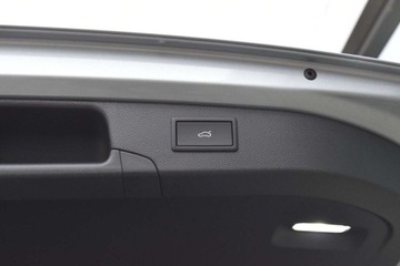 Volkswagen Passat B8 Variant Facelifting 2.0 TDI SCR 150KM 2025 Volkswagen Passat Variant 150KM TDI DSG Elegance IQDrive Alu17 Kamera360 H, zdjęcie 37