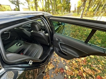 Opel Insignia I Sports Tourer 2.0 CDTI BiTurbo ECOTEC 195KM 2013 Opel Insignia OPC COSMO 2.0 BiTurbo 195KM Navi Alu, zdjęcie 29