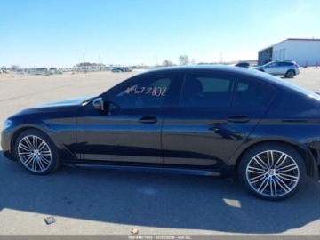 BMW Seria 5 G30-G31 2020 BMW Seria 5 540i xDrive 2020 3.0 Benzyna 335KM, zdjęcie 2