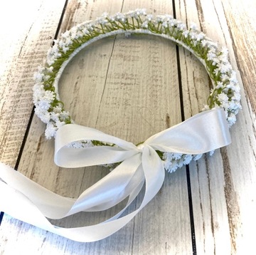 Причастный венок из искусственного гипса.