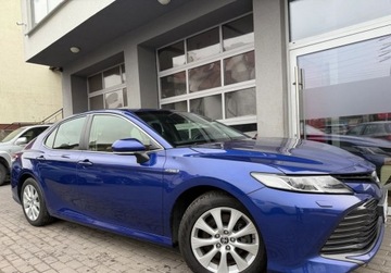 Toyota Camry IX Sedan 2.5 Hybrid Dynamic Force 218KM 2020 Toyota Camry Salon Polska, Serwis ASO, Gwarancja 2.5 Hybryda 218KM, zdjęcie 18