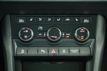 Skoda Karoq Crossover Facelifting 2.0 TDI SCR 150KM 2023 Skoda Karoq 2.0 TDI, Salon Polska, 1. Właściciel, zdjęcie 14