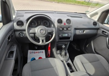 Volkswagen Caddy III Kombi Facelifting 1.2 TSI 104KM 2011 Volkswagen Caddy Swiezo sprowadzonyZarejestrowany Ubezpieczony. Maxi 7 oso, zdjęcie 6