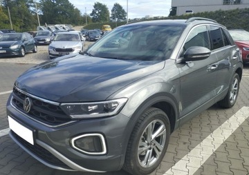 Volkswagen T-Roc I 2024 Volkswagen T-Roc Life / LED / ACC / Asystent parko, zdjęcie 1