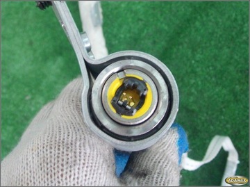 CHRYSLER SEBRING II 2007R SEDAN - ZÁVĚS PRAVÁ