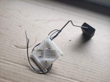 ПОПЛАВАЮЩИЙ ДАТЧИК УРОВНЯ ТОПЛИВА SKODA VW 1J0919673J