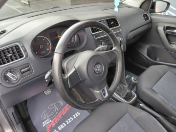 Volkswagen Polo V Hatchback 5d 1.6 TDI-CR DPF 90KM 2011 Volkswagen Polo Klimatyzacja Tempomat Alu Elektryka 1.6 Diesel 90KM, zdjęcie 8