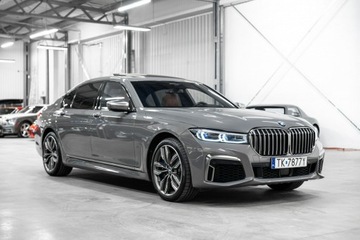 BMW Seria 7 G11-G12 Sedan L Facelifting 6.6 M760i 585KM 2020