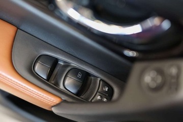 Nissan X-Trail III Terenowy Facelifting 1.3 DIG-T 160KM 2019 Nissan X-Trail 1.3 DIG-T Tekna 2WD DCT 1.3 Benzyna 160KM, zdjęcie 12