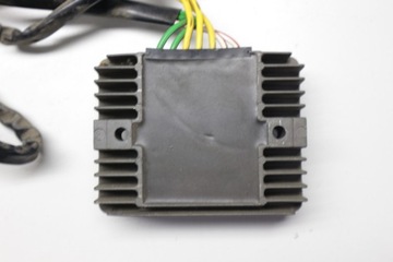 РЕГУЛЯТОР НАПРЯЖЕНИЯ PIAGGIO MP3