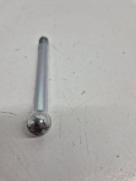 Болт крепления подножки Yamaha YZF R7