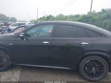 Mercedes GLE V167 2023 Mercedes-Benz GLE 53 Coupe 4Matic 2023 3.0l 3.0 Benzyna 429KM, zdjęcie 2