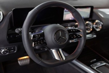 Mercedes Klasa B W247 Sports Tourer Facelifting 1.3 200 163KM 2024 MERCEDES-BENZ B Klasa 200 AMG Line 1.3 (163KM) 2024, zdjęcie 6