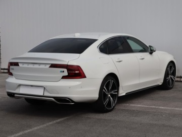 Volvo S90 II Sedan 2.0 D5 235KM 2018 Volvo S90 D5 AWD, Salon Polska, Serwis ASO, zdjęcie 4