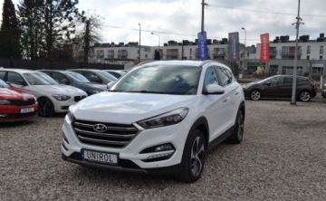 Hyundai Tucson III SUV 2.0 CRDI 185KM 2015 Hyundai Tucson 2.0 185 KM Automat 4x4 Nawigacja Kamera Grzane Wentylowane, zdjęcie 1