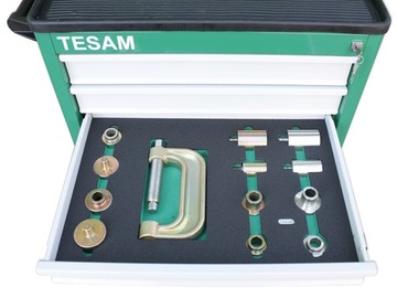 Ключ для гаек ступичных подшипников заднего моста Sprinter