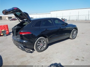 Jaguar F-Pace 2020 Jaguar F-Pace Premium P250 2.0l AWD 2.0 Benzyna 247KM, zdjęcie 3