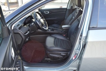 Jeep Compass II SUV Facelifting 1.5 MHEV T4 130KM 2022 Jeep Compass 1.5 GSE T4 e-Hybrid Limited Alpine Full LED Kamery 360 ACC Cz, zdjęcie 16