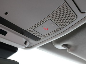 Jaguar F-Pace SUV 2.0 i4D 180KM 2018 Jaguar F-PACE 20d Automat AWD Prestige Navi, zdjęcie 35