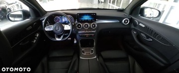 Mercedes GLC C254/X254 2022 Mercedes-Benz GLC Mercedes-Benz GLC Coupe 200 4-Matic FAKTURA VAT 2.0 197KM, zdjęcie 4