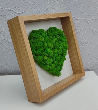 Сердце из мха, день матери, день отца, хроботек из мха, глубокая рамка, 25х25, рамка из березы