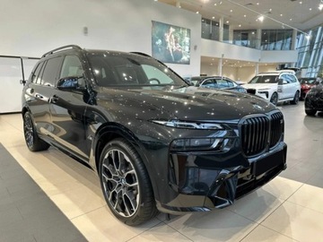 BMW X7 SUV M Facelifting 4.4 M60i 530KM 2025 BMW X7 M60i xDrive Suv 4.4 (530KM) 2025, zdjęcie 5