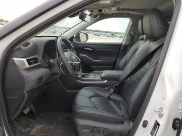 Toyota Highlander III 2023 Toyota Highlander L 2023 2.4l 2.4 Benzyna 265KM, zdjęcie 7