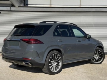 Mercedes GLE V167 SUV Facelifting 3.0 450d 367KM 2026 MERCEDES-BENZ GLE 450 d 4-Matic AMG Line 3.0 (367KM) 2026, zdjęcie 3