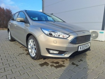 Ford Focus III Kombi Facelifting 1.5 EcoBoost 182KM 2016 Ford Focus Automat,Ksenoe Led,ASO FORD, zdjęcie 3