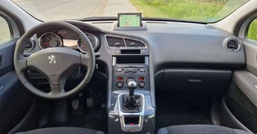 Peugeot 5008 I Minivan Facelifting 1.6 VTi 120KM 2014 Peugeot 5008 LIFT 1.6 120KM Navi 7 Foteli LED DRL 1.6 Benzyna 120KM, zdjęcie 6