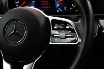 Mercedes Klasa A W177/V177 Hatchback 1.3 200 163KM 2018 Mercedes A A 200, Skóra, Navi, Klima, Klimatronic, zdjęcie 15